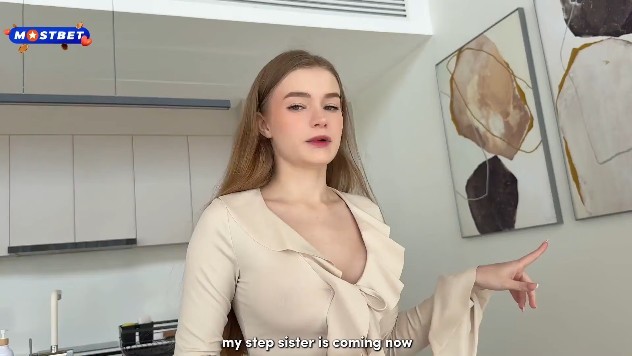 网红福利姬毛子美女Cosplay【Sweetie_Fox 】趁我老婆外出购物，在浴室里和她的继妹做爱#白虎#骚逼#绿帽#人妻#挑逗#性交